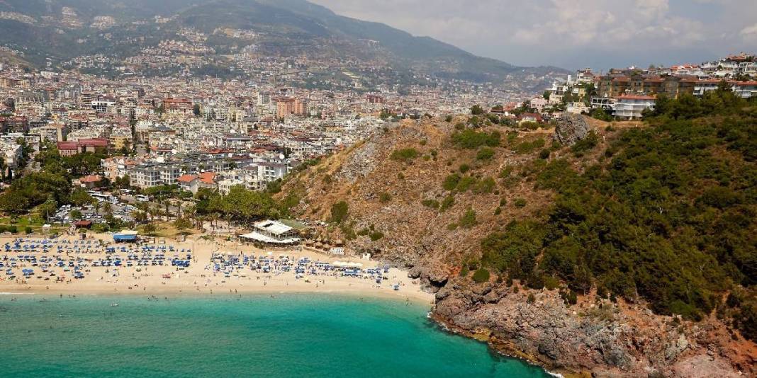 Yorgunluğa masmavi bir mola! Hem huzur hem şifa veriyor: Bu saklı koy keşfedilmeyi bekliyor 4